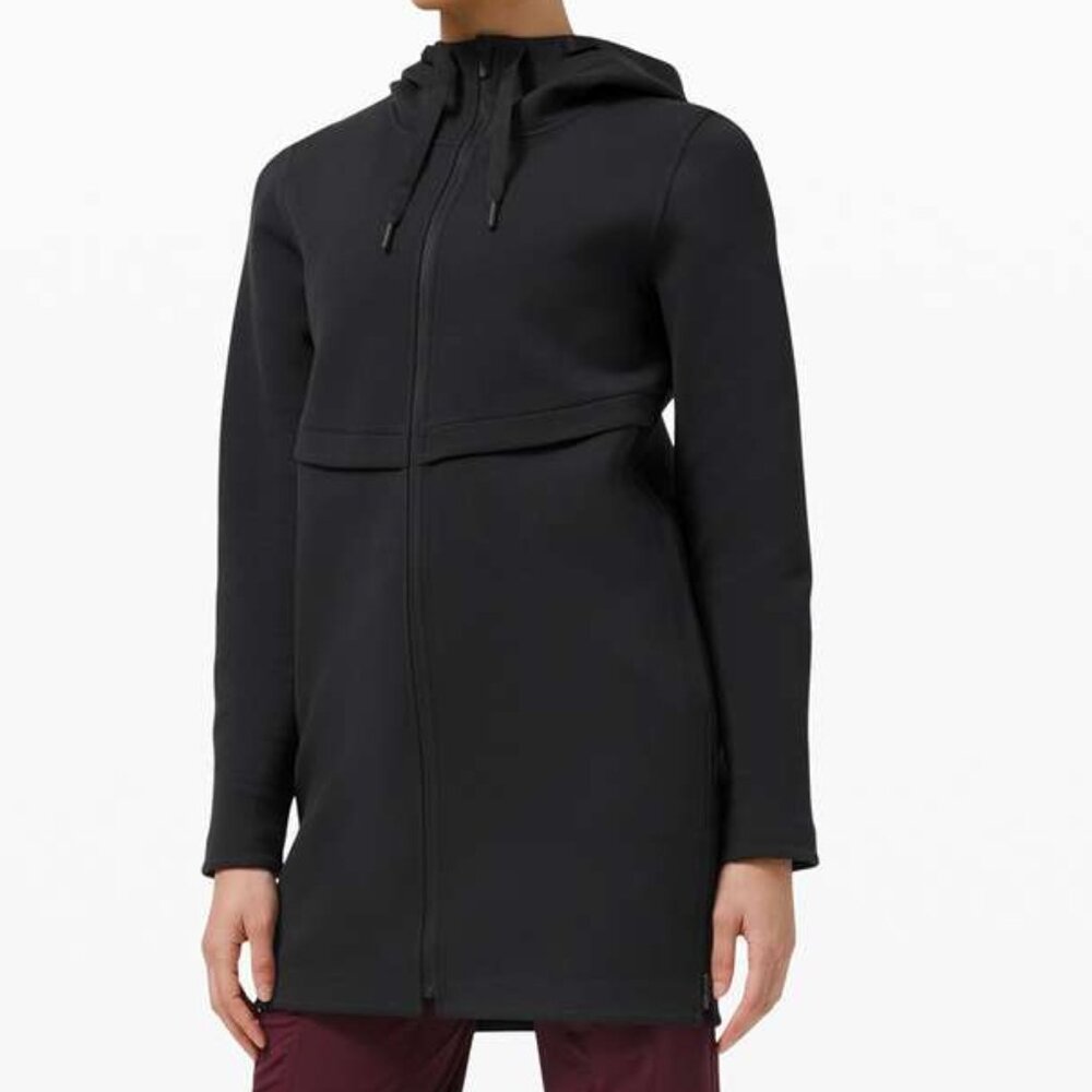 Like New Lululemon Long Horizons Hoodie in Black Size 2